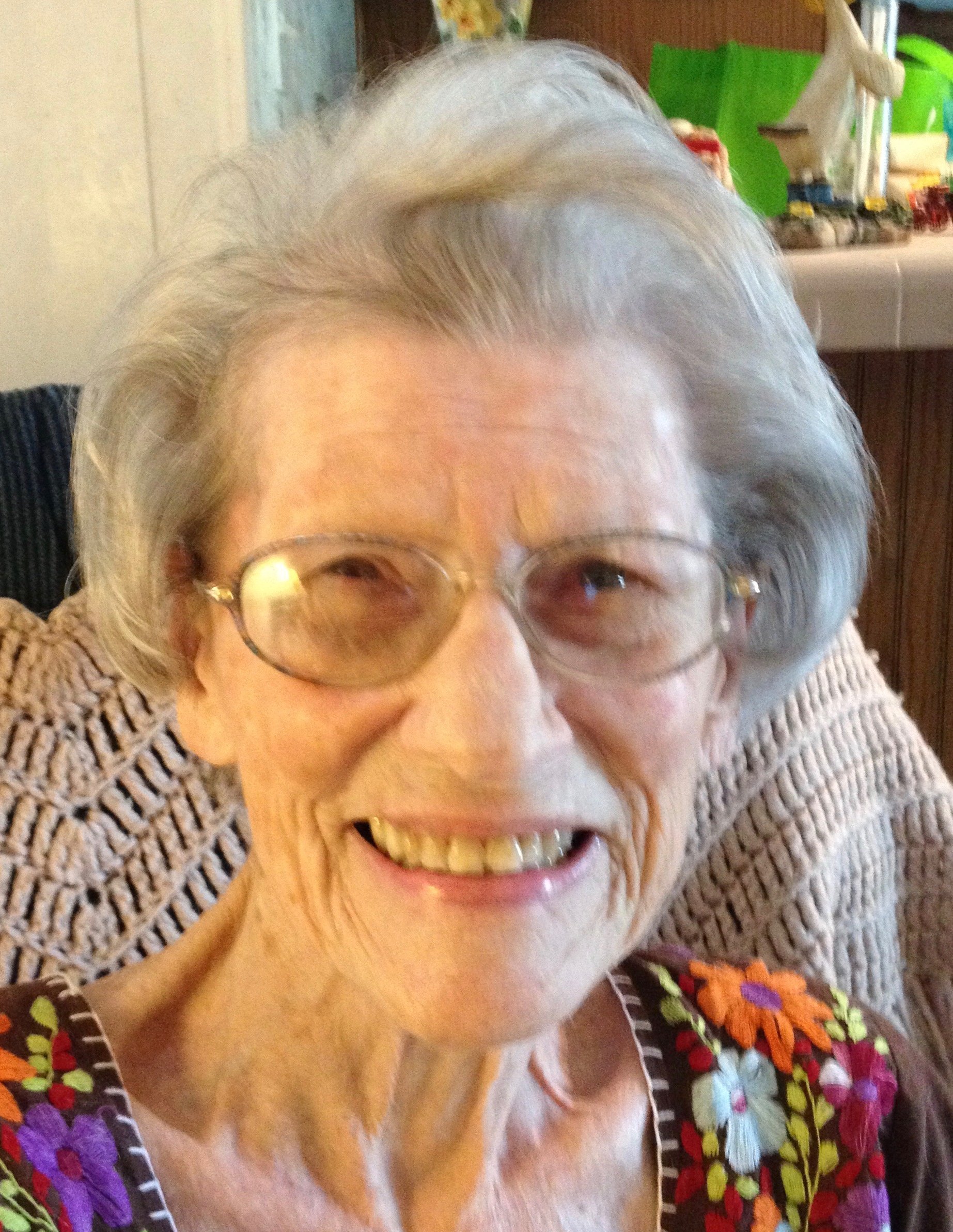 Ruth Siebrecht Kuba Beall